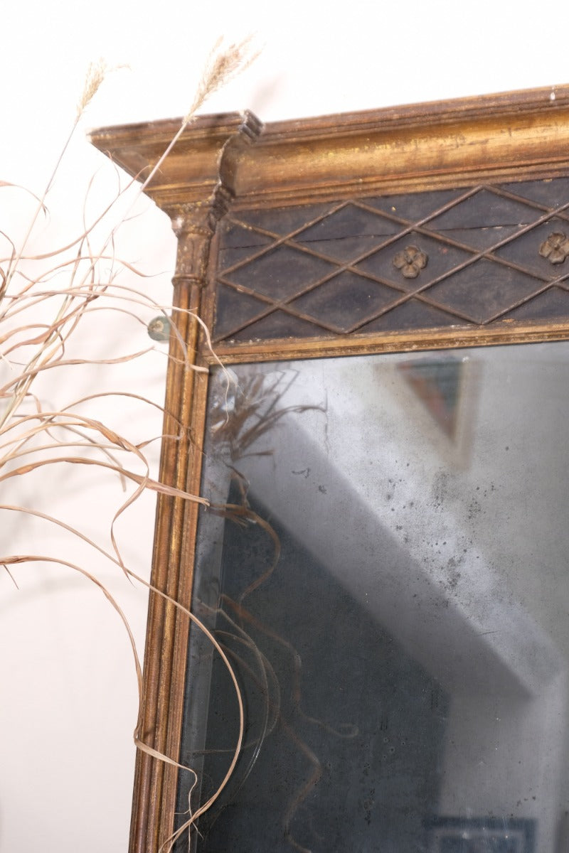 Detail of lattice frieze and Corinthian columns on Regency pier mirror