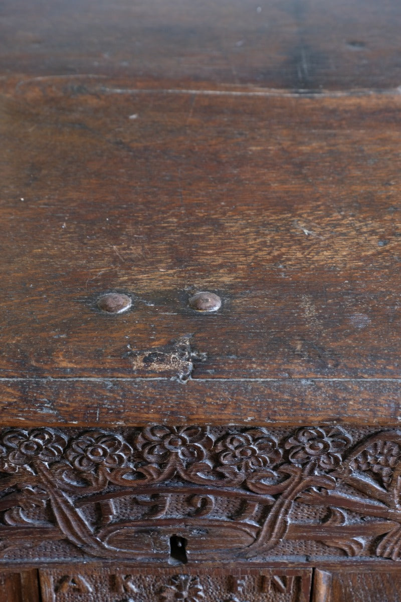 peg joined oak frame chest