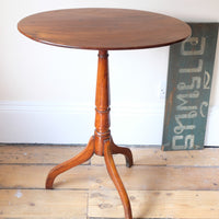 Antique flame mahogany oval wine table - George III
