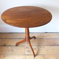 Antique flame mahogany oval wine table - George III