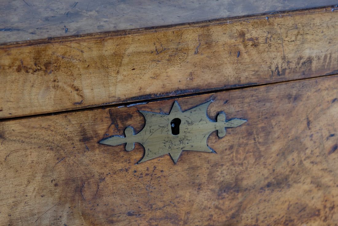 19th century Victorian burr walnut writing slope with brass corner straps and green baize interior