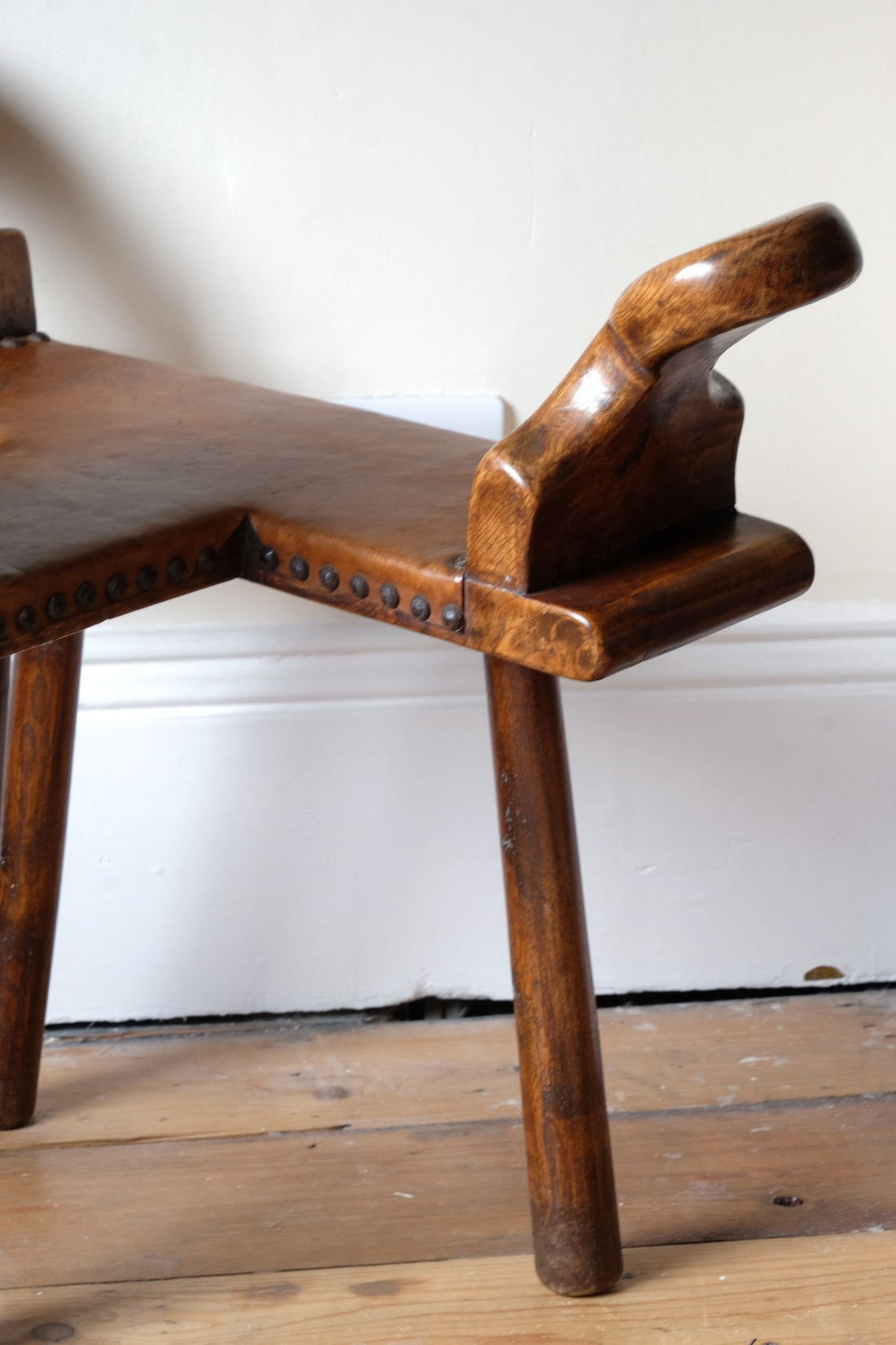 1950s Spanish Brutalist primitive elm leather chair front view