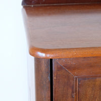 Top, corner edge profile and upstand - 19th Century Mahogany Bedside night stand Cupboard with Single Door & Curved Corners