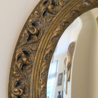 19th Century Round Convex Giltwood Mirror with Pierced Foliate Frame