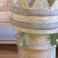 Late Victorian English buff terracotta crown chimney pot c.1880 with vented body and moulded architectural decoration