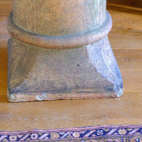 Late Victorian English buff terracotta crown chimney pot c.1880 with vented body and moulded architectural decoration
