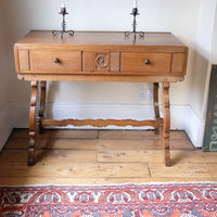 Arts & Crafts oak console table by Beresford & Hicks with two drawers and shaped trestle supports