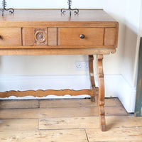 Arts & Crafts oak console table by Beresford & Hicks with two drawers and shaped trestle supports