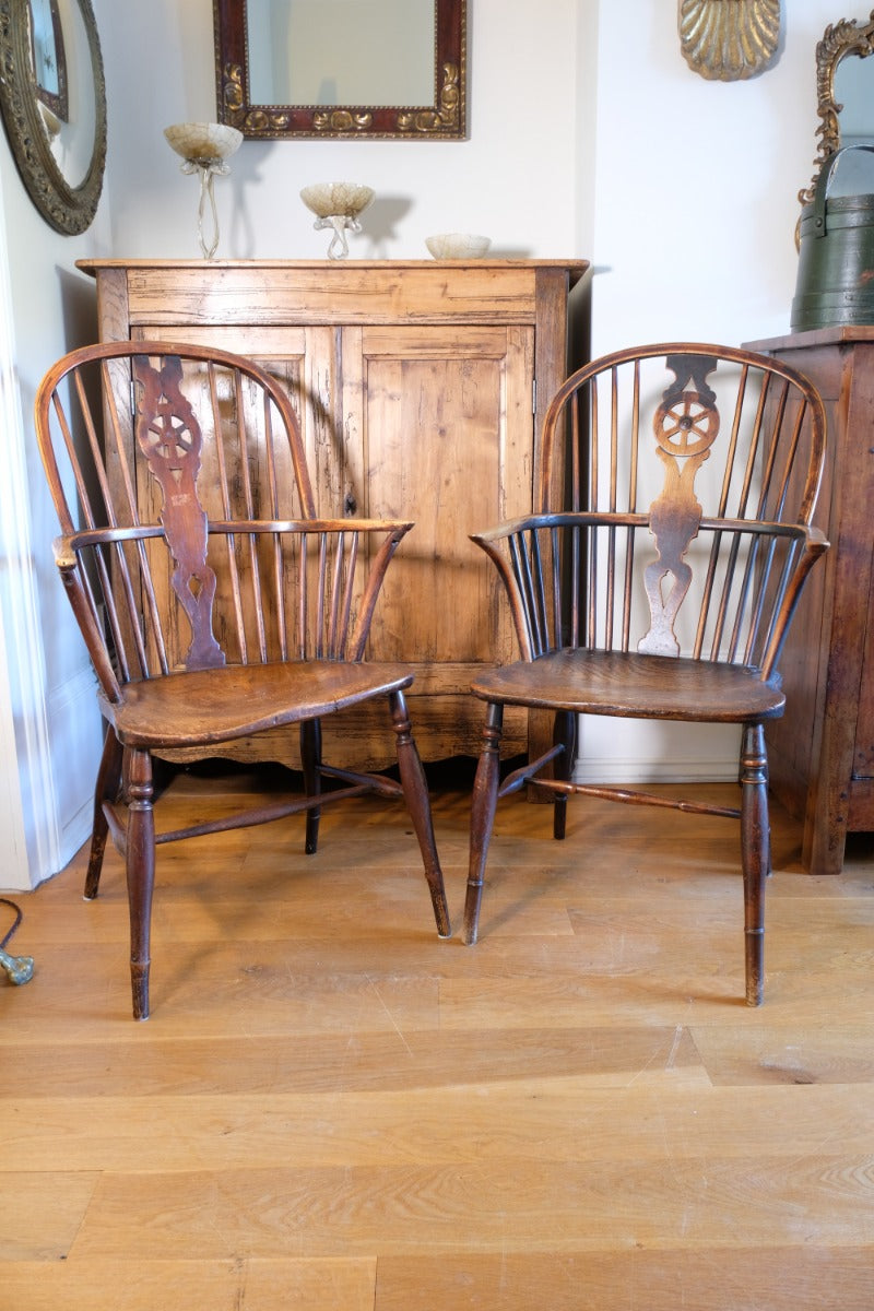 Pair of 19th Century Windsor Wheelback Armchairs in Ash and Elm
