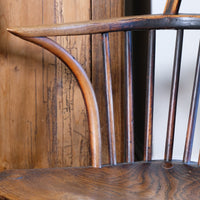 Pair of 19th Century Windsor Wheelback Armchairs in Ash and Elm