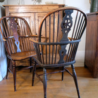 Pair of 19th Century Windsor Wheelback Armchairs in Ash and Elm