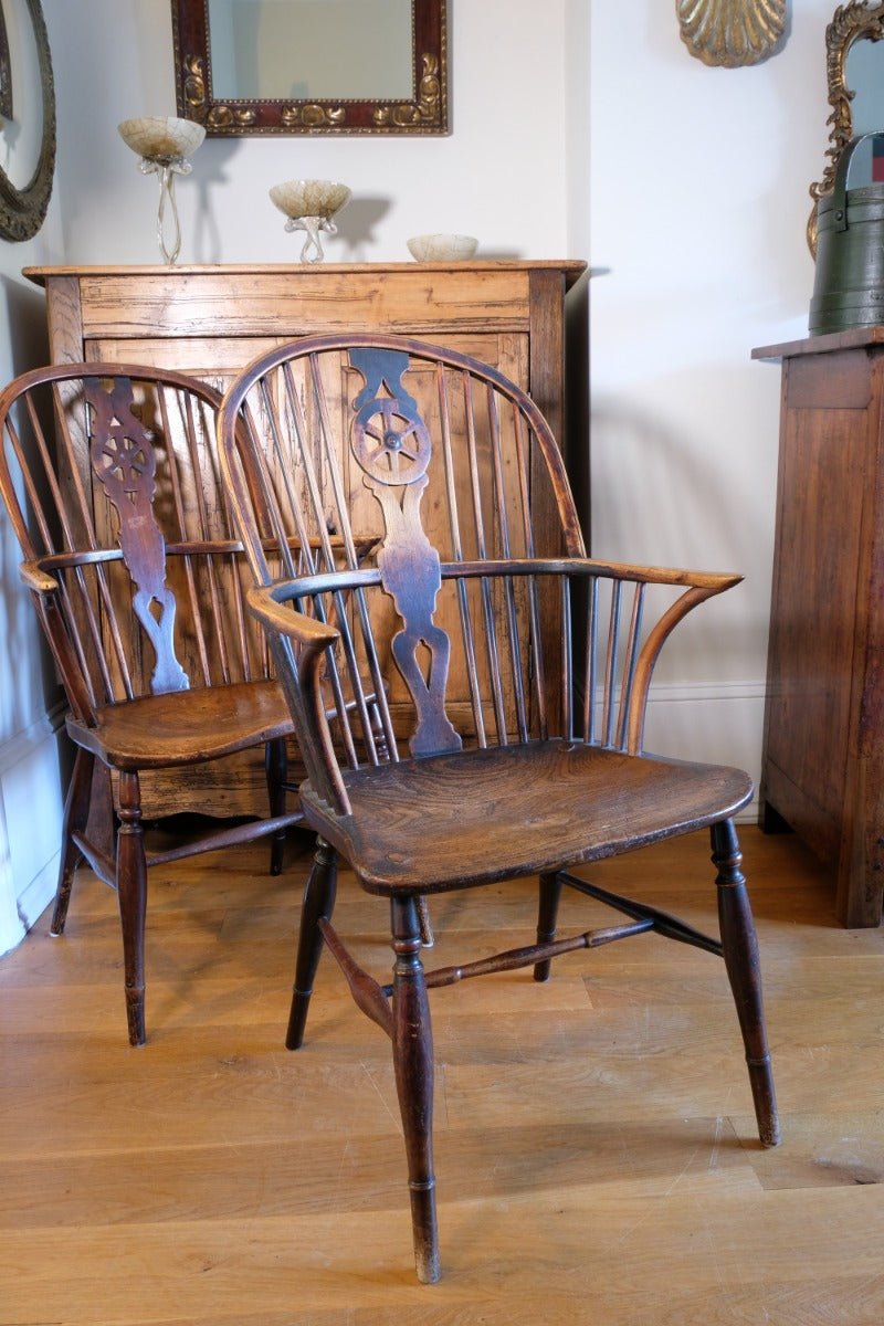 Pair of 19th Century Windsor Wheelback Armchairs in Ash and Elm