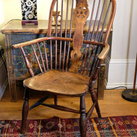 19th-Century English Windsor Wheelback Armchair in Elm and Ash with Original Patina