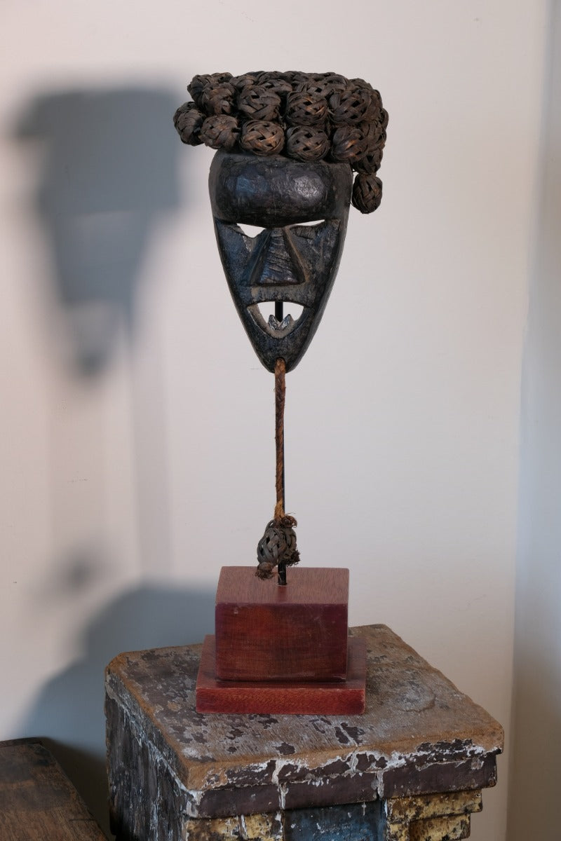 Salampasu Tribal Mask – D.R. Congo Warrior Initiation Artifact