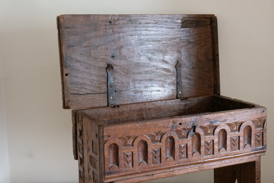 18th century English oak carved Bible box coffer
