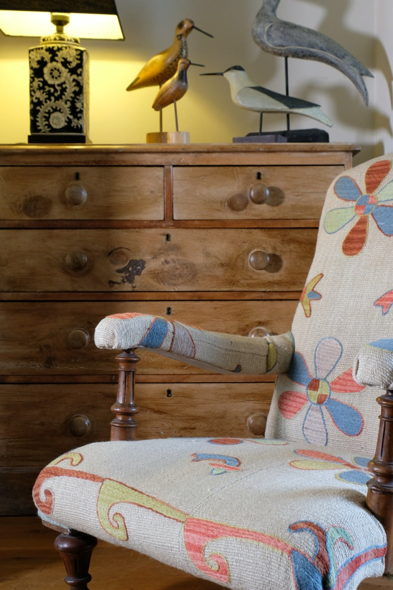 Country House Suzani Kilim Armchair – Handmade Upholstery