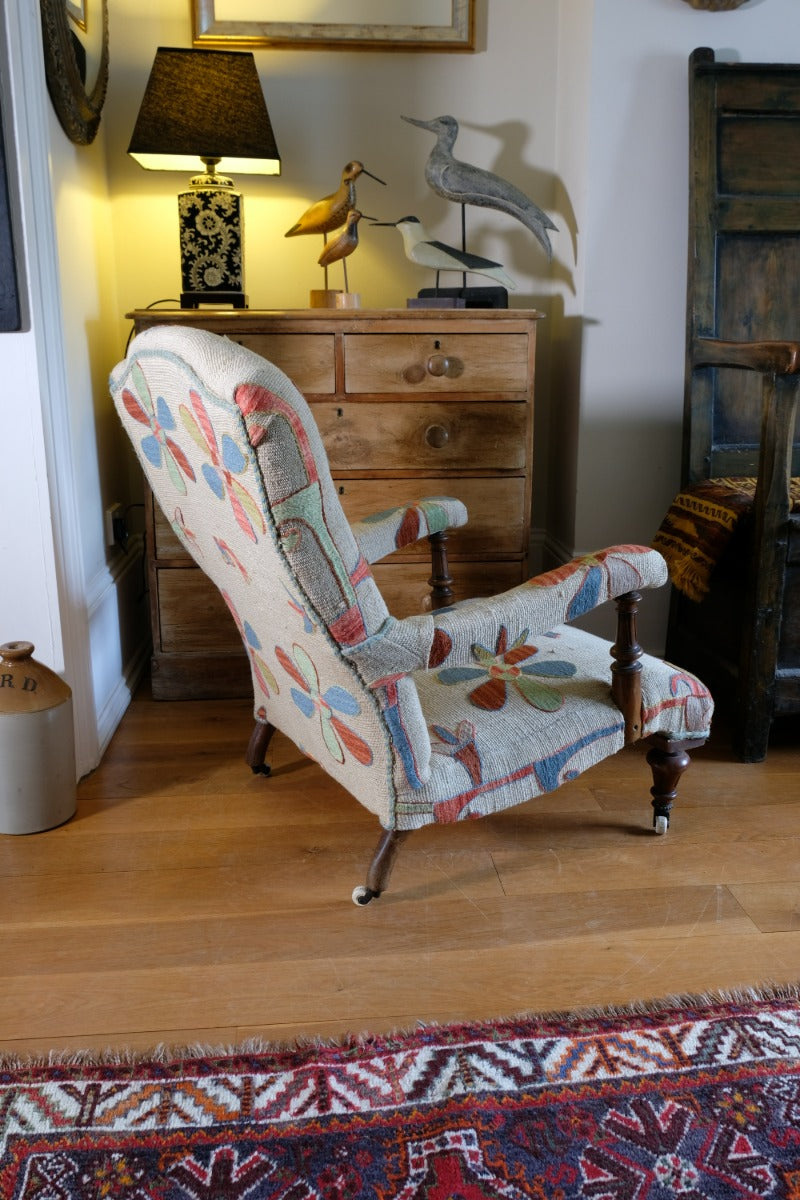 Country House Suzani Kilim Armchair – Handmade Upholstery