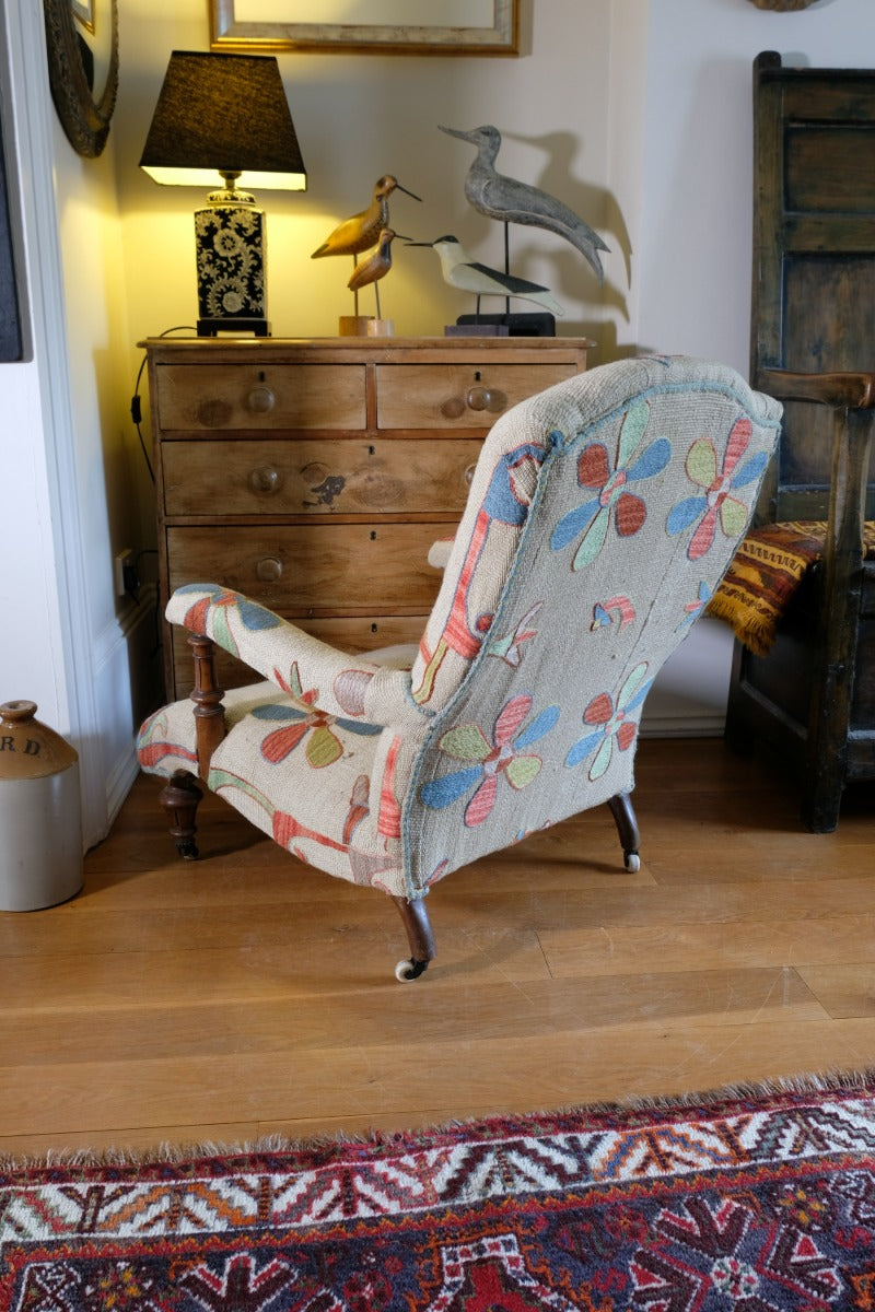 Country House Suzani Kilim Armchair – Handmade Upholstery