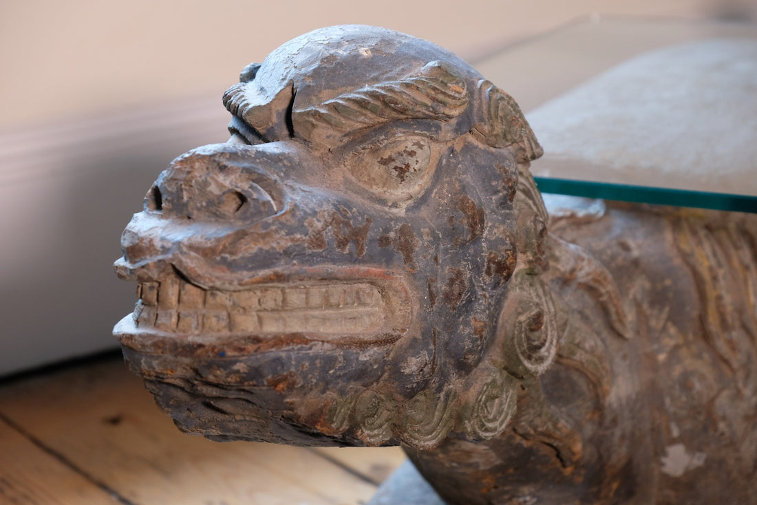 Foo Dogs carved polychrome table - Chinese guardian lion coffee table
