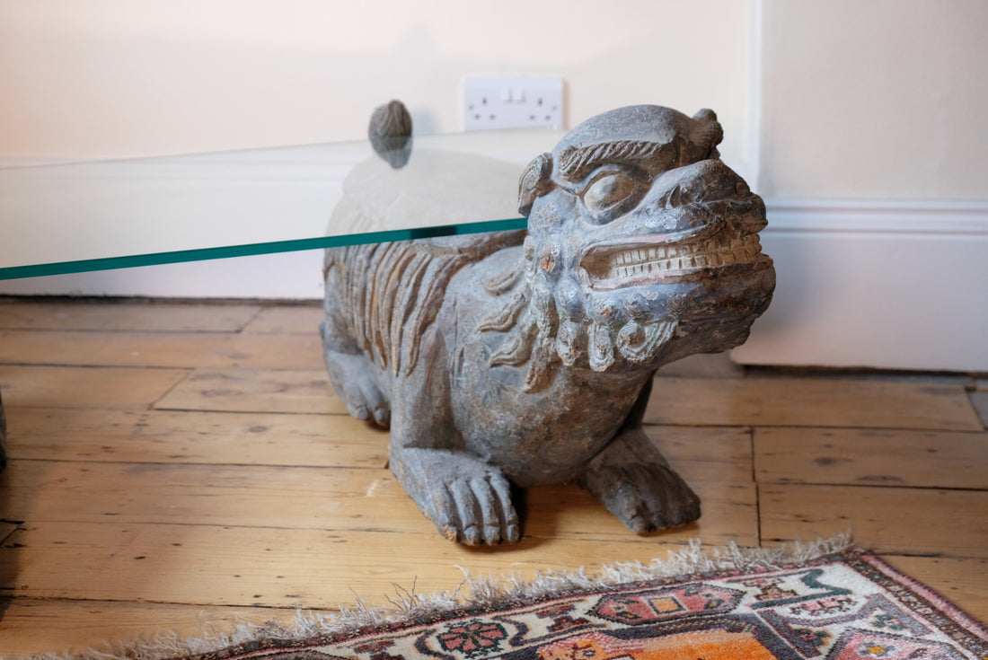 Foo Dogs carved polychrome table - Chinese guardian lion coffee table