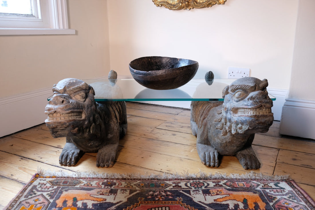Foo Dogs carved polychrome table - Chinese guardian lion coffee table