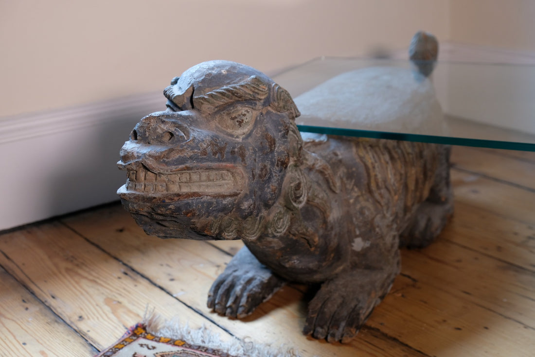 Foo Dogs carved polychrome table - Chinese guardian lion coffee table