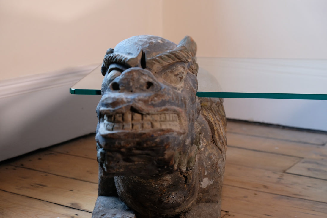 Foo Dogs carved polychrome table - Chinese guardian lion coffee table