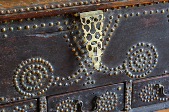 Unlocking the Secrets of Zanzibar Chests