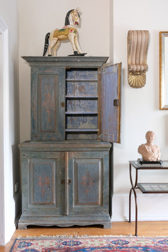 Swedish Folk Art furniture, History & Origins