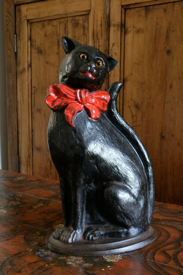 Cast Iron Doorstop Of A Cat - Circa  1910s