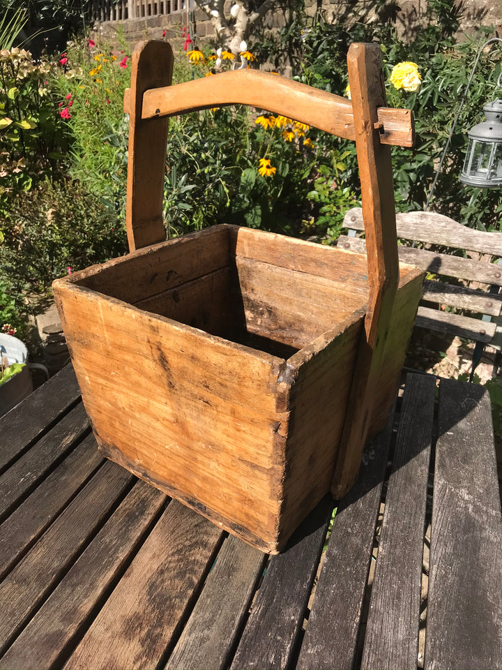 Vintage Chinese Square Wooden Well Bucket