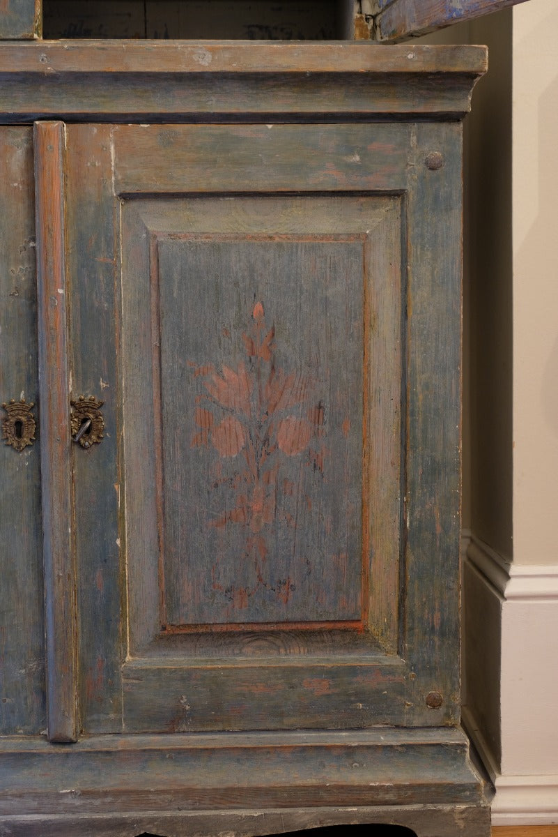 19th Century Swedish Folk Art Painted Four Door Dresser