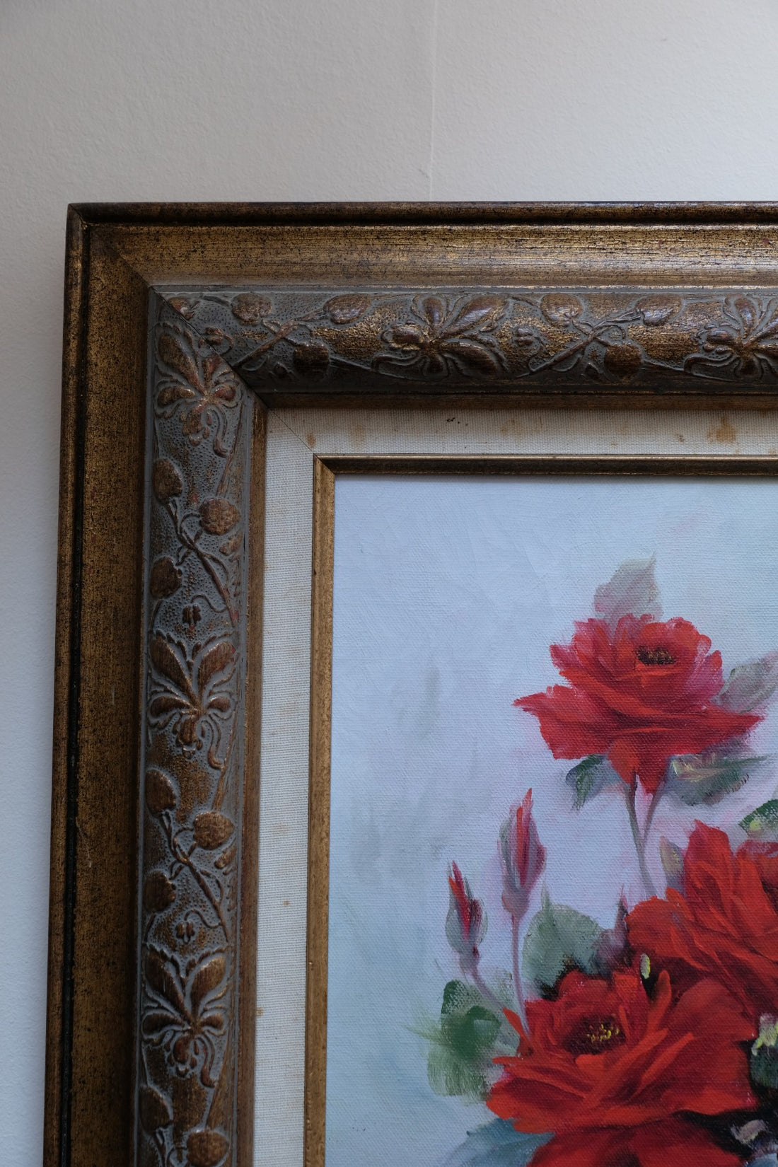 Still life of red roses oil on canvas signed Linda Britt