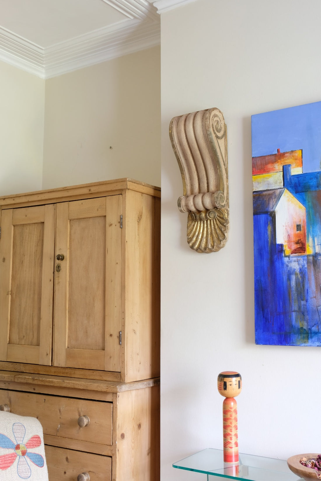 Architectural Pair Of Carved Giltwood Oak Corbels