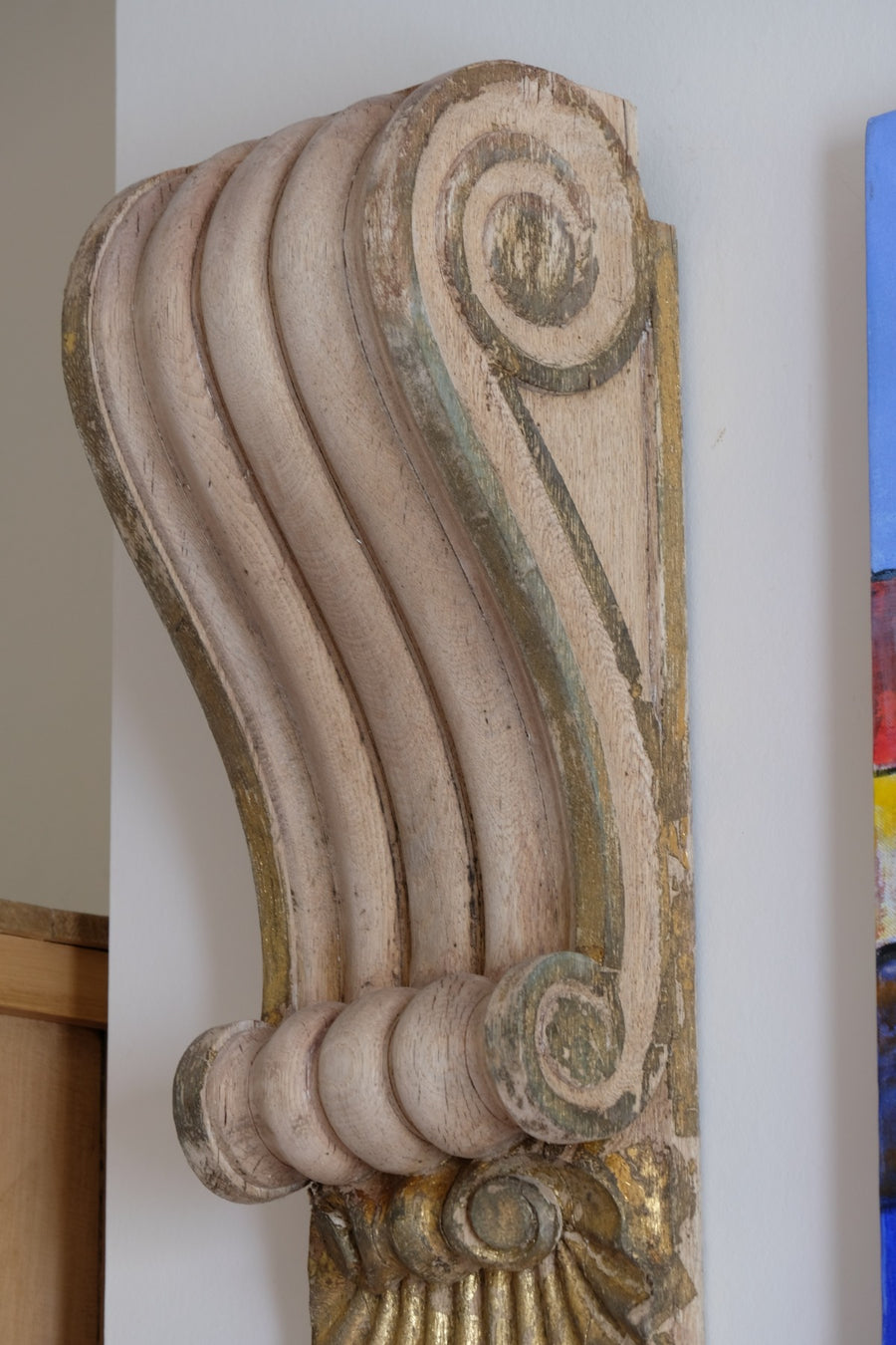 Architectural Pair Of Carved Giltwood Oak Corbels