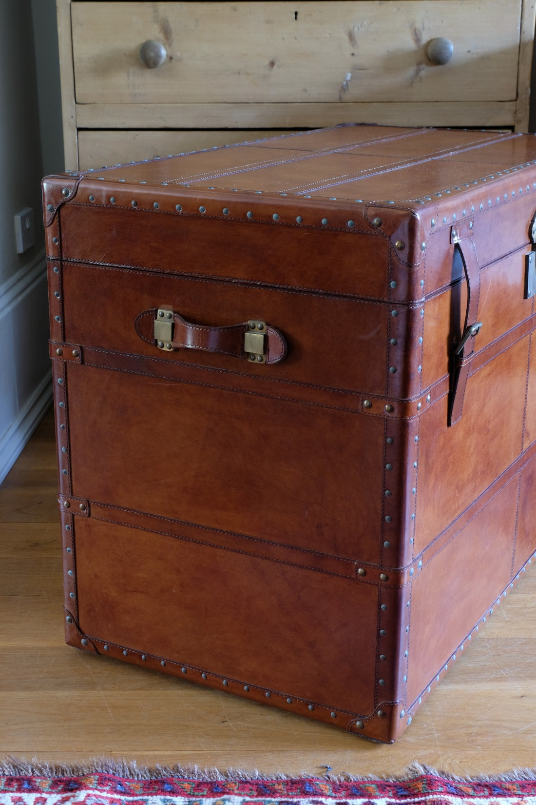 English tan leather steamer trunk with velvet lining & internal tray