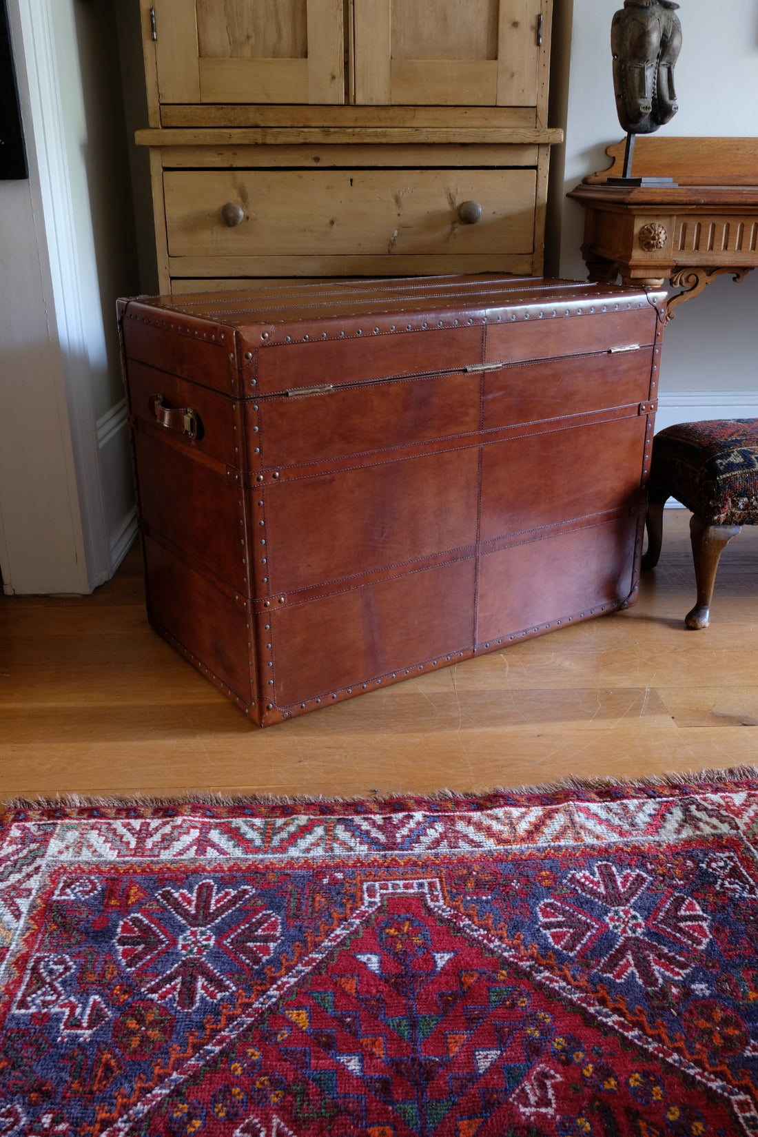 English tan leather steamer trunk with velvet lining & internal tray