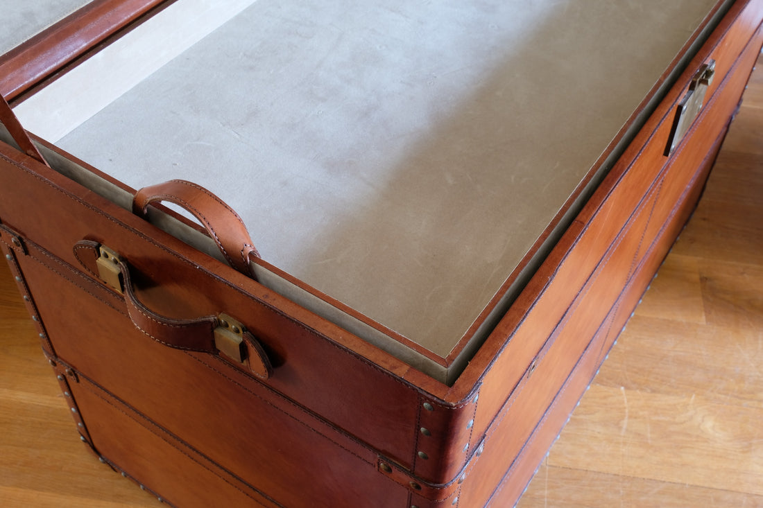 English tan leather steamer trunk with velvet lining & internal tray
