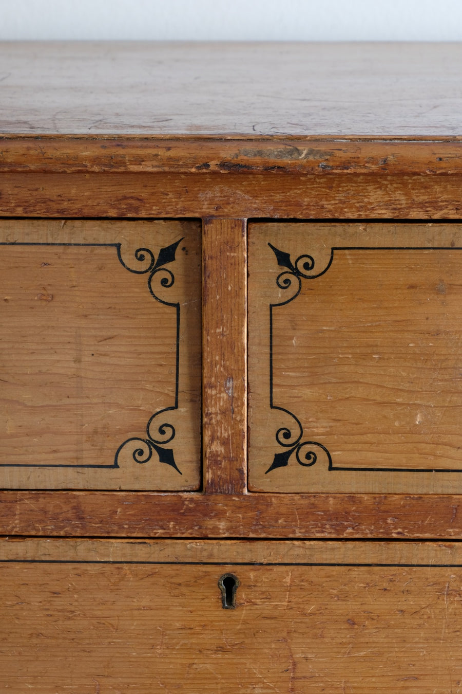Antique painted pine chest of six drawers circa 1860