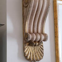 Architectural Pair Of Carved Giltwood Oak Corbels