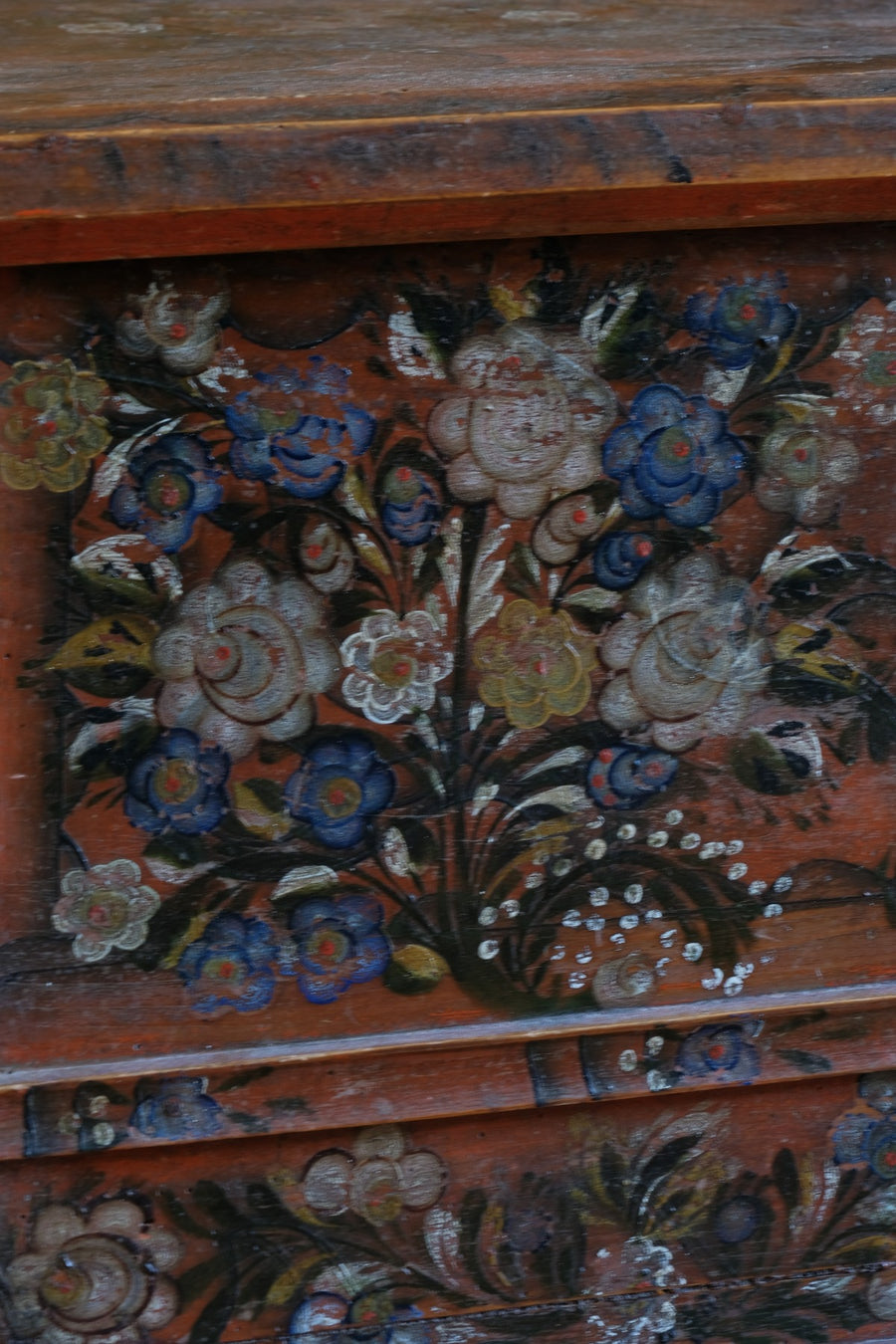 Hand painted ffolk Art coffer chest with a floral design