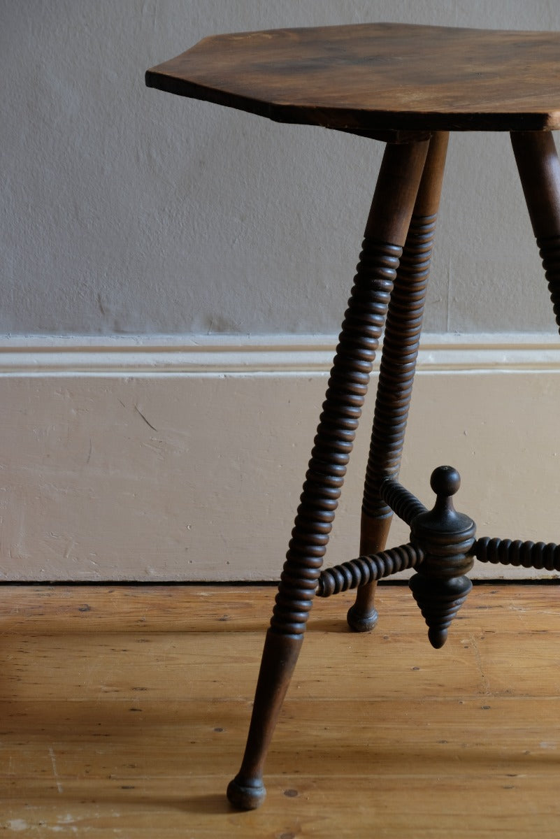 Octagonal Topped Bobbin Legged Gypsy Table