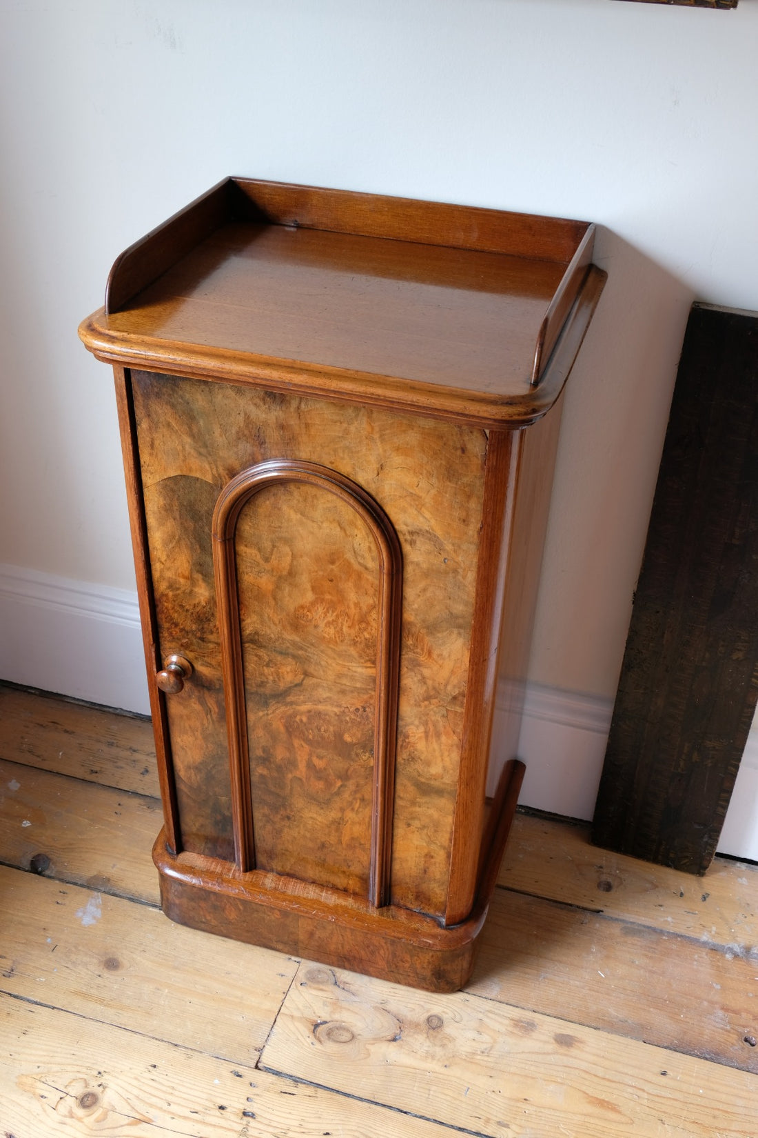 Burr Mahogany Bedside Table Nightstand with Galleried Top