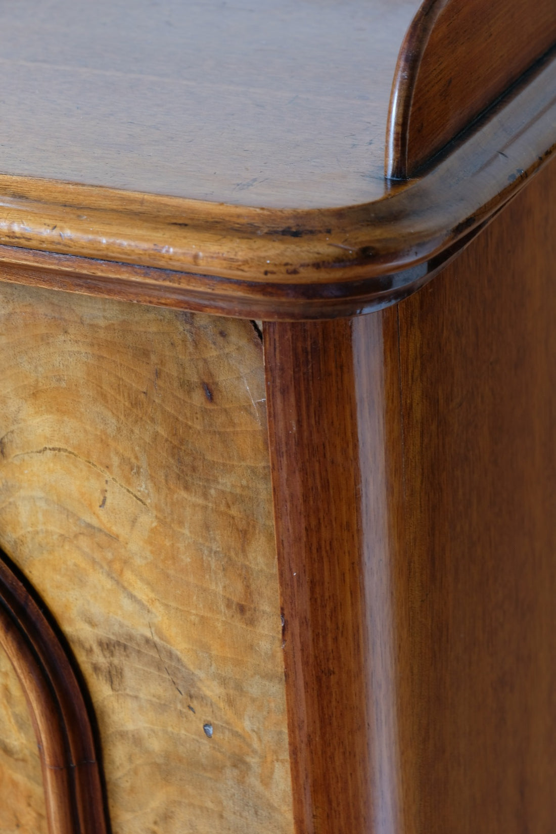 Burr Mahogany Bedside Table Nightstand with Galleried Top