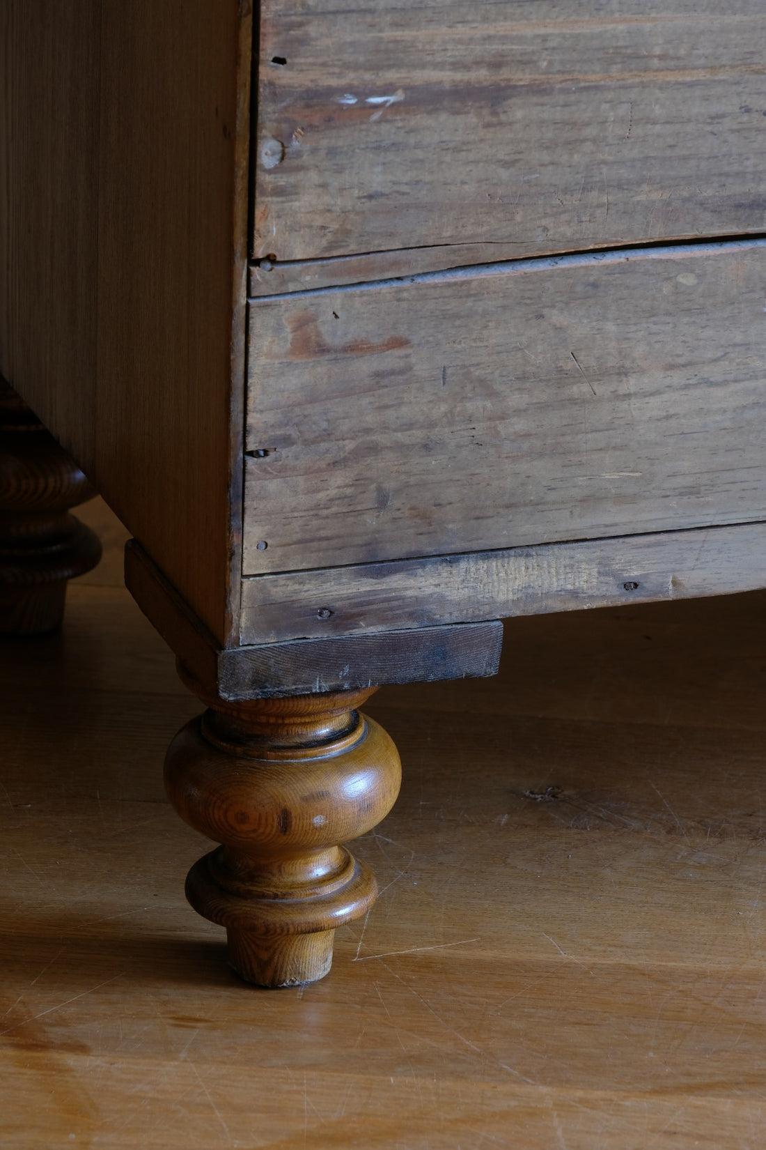 Antique Ash Chest Of Drawers Two Small Over Four Long Drawers Circa 1860