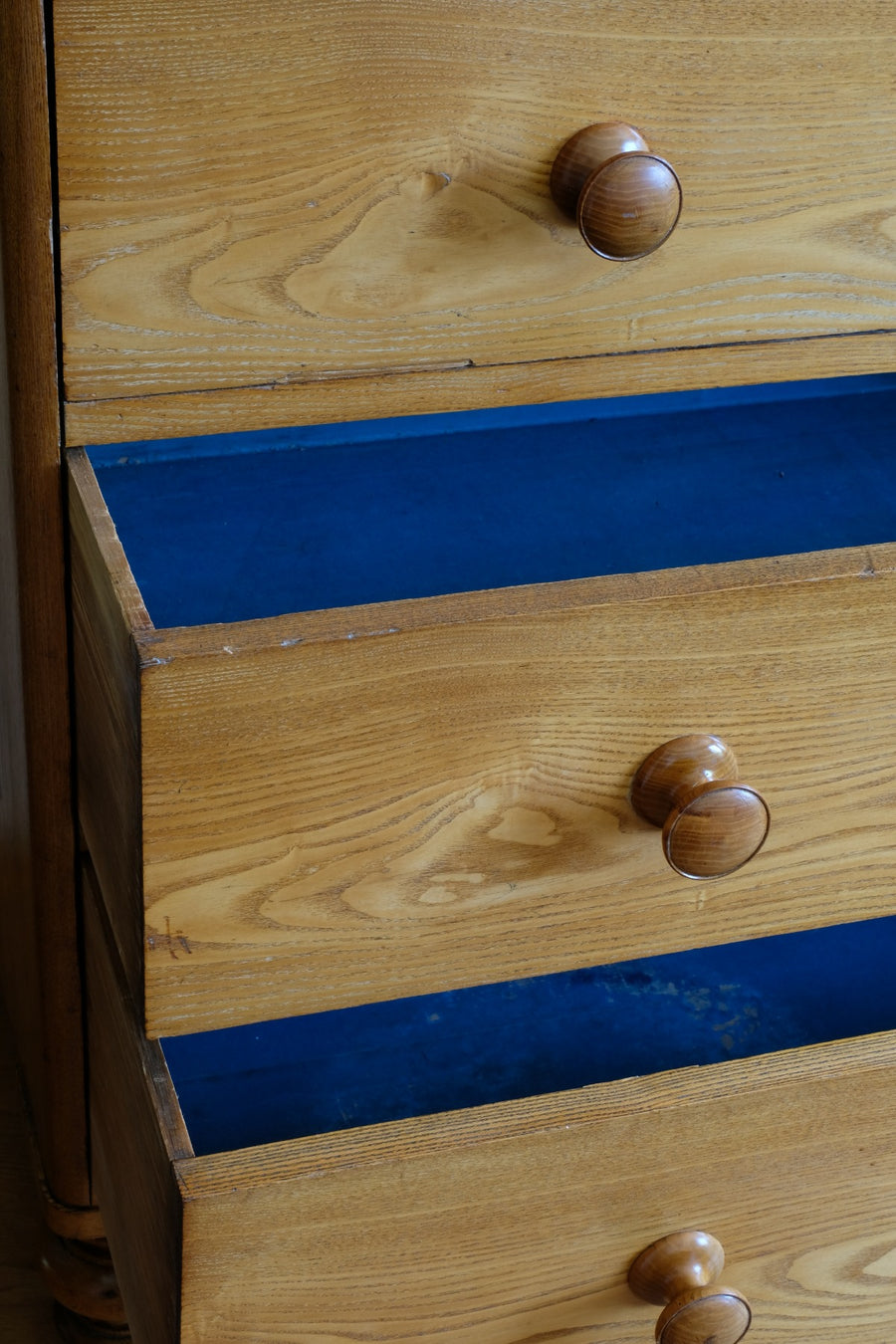 Antique Ash Chest Of Drawers Two Small Over Four Long Drawers Circa 1860