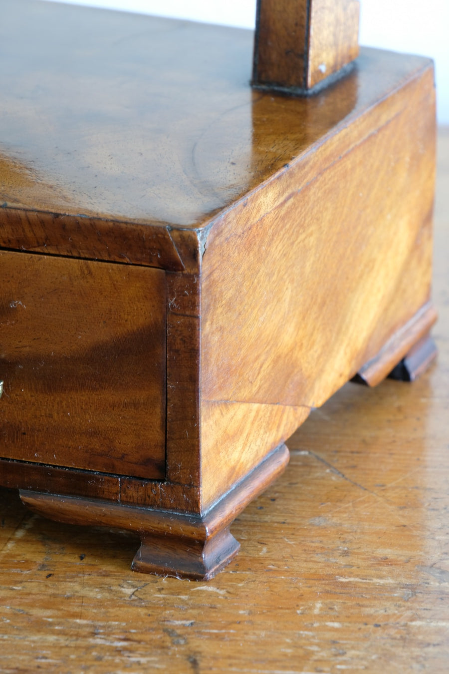 Flamed Mahogany Table Top Oval Mirror With Three Bow Fronted Drawers