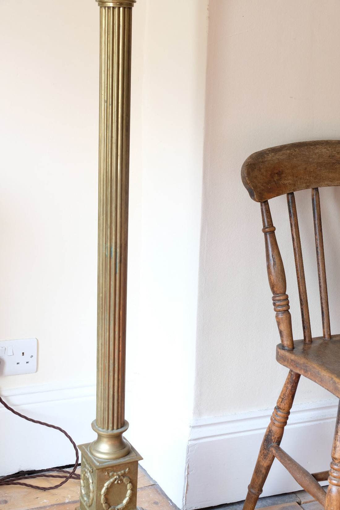 Antique Brass Standard Lamp with Laurel Wreath and Claw Feet 19th Century