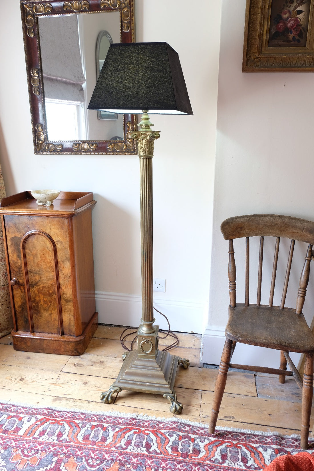 Antique Brass Standard Lamp with Laurel Wreath and Claw Feet 19th Century