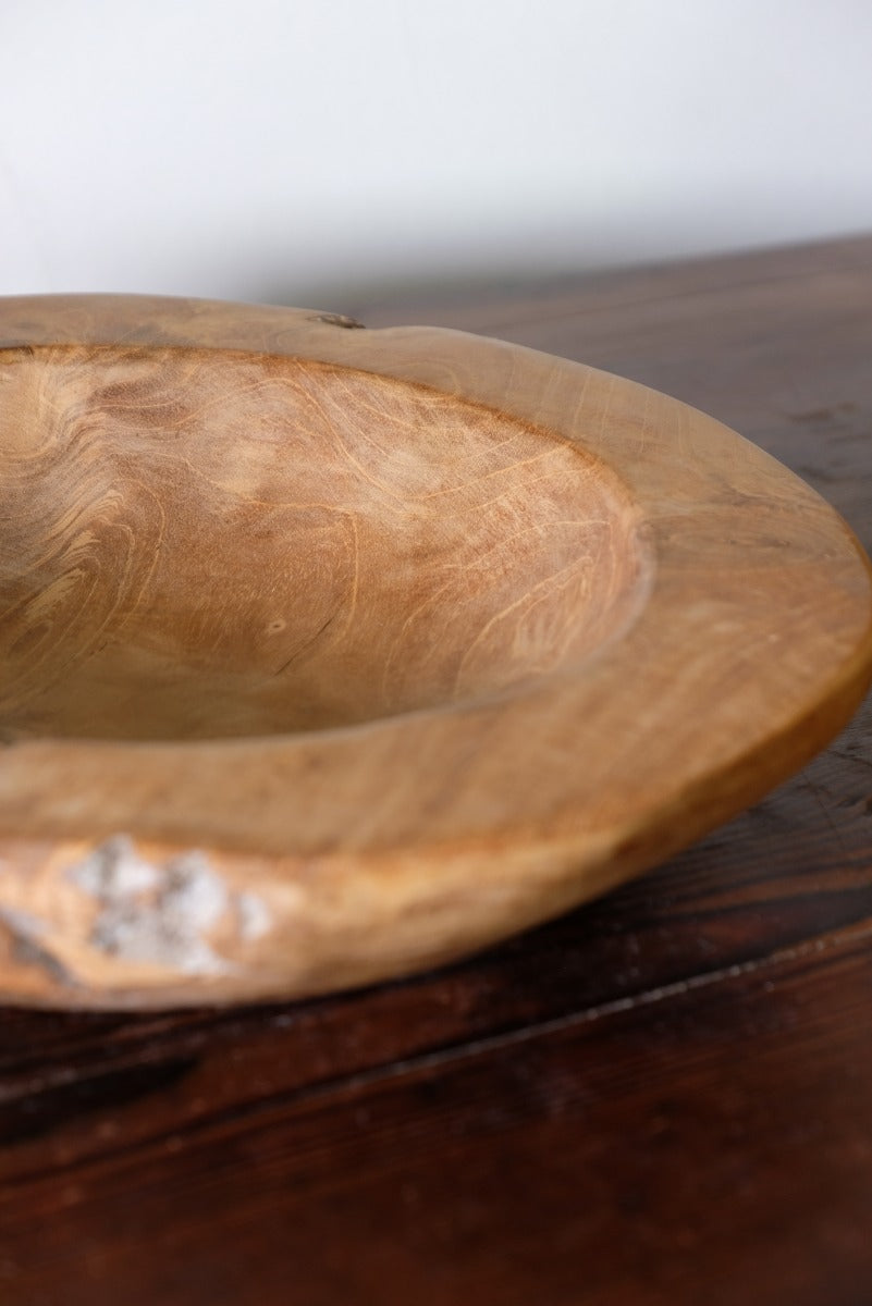 Burr Oak Turned Shallow Bowl 1001836